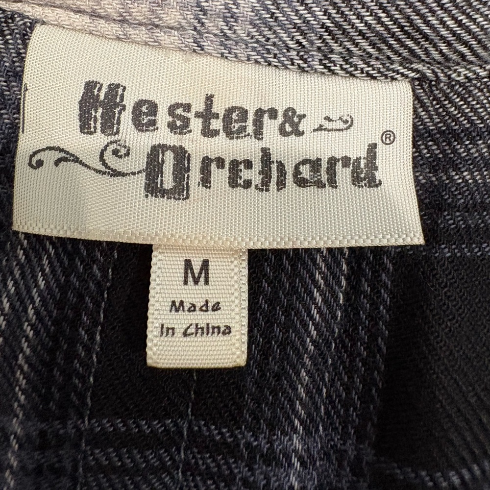 Hester & Orchard Plaid Button-Up Shirt Size M - Picture 7 of 8
